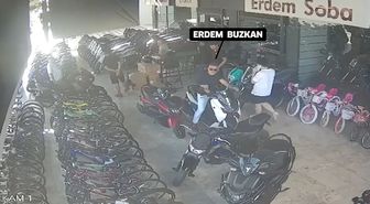 Manavgat'ta eski başkanın tutuklandığı soruşturmada paraların motosikletle taşındığı görüntüler ortaya çıktı