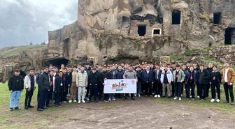 'Maziden Atiye Ahlat' programı gençleri tarihle buluşturuyor