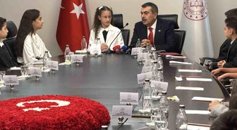 Milli Eğitim Bakanlığı'nda 23 Nisan'da anlamlı devir teslim