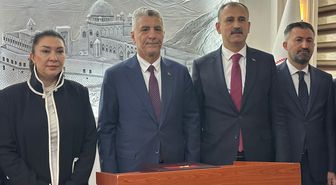 Bakan Bolat: Körfez'deki savaş, ticaretin artık Orta Koridor'dan yapılacağını gösteriyor
