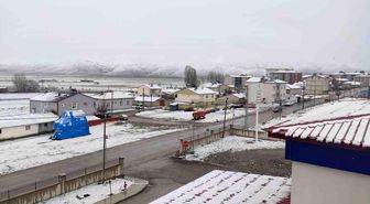 Bayburt'un köylerinde kar ve sis etkili oldu
