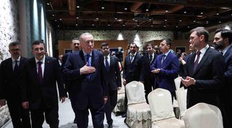 Cumhurbaşkanı Erdoğan: 'İmalatçı ihracatçılarımızda vergiyi yüzde 9'a indiriyoruz'