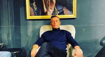 Freni boşalan vinç, dereye uçtu; araçtan atlayan sürücüsü öldü