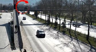 Kütahya İl Emniyet Müdürlüğü'nden motosiklet sürücülerine yaya üst geçidi uyarısı