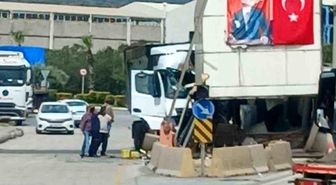 Osmaniye'de kontrolden çıkan tır gişeye çarptı: 1 yaralı