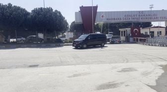 Özgür Özel, Ekrem İmamoğlu'nu ziyaret etti