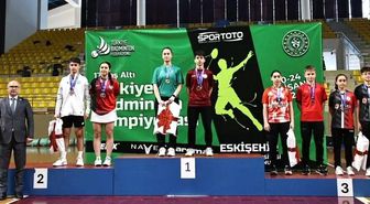 Badmintonun genç yıldızları Eskişehir'de buluştu
