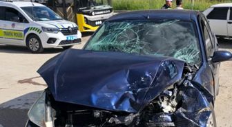Karabük'te iki otomobil çarpıştı: 3 yaralı
