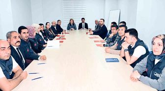 Milletvekili Ölmeztoprak'dan hem kurumlara, hem millete yakın temas