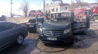 Nevşehir'de araç yangını: 3 araç hasar gördü