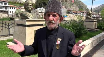 Sattığı keçilerinin parasını alamayan yaşlı adam, sağlığından da oldu