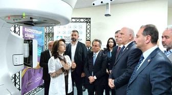 TOGÜ Hastanesi'nde radyoterapi cihazı törenle hizmete girdi