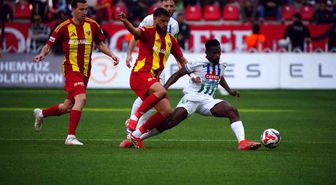 Trendyol Süper Lig: Kayserispor: 0 Çaykur Rizespor: 0 (İlk yarı)
