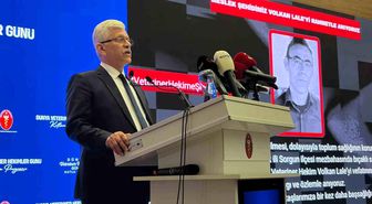 TVHB Başkanı Eroğlu: 'Sağlıklı toplum hedefini gerçekleştirmek için mutlaka veteriner hekimlik hizmetlerine ihtiyaç var'
