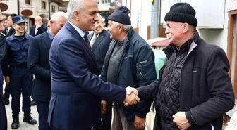 Vali Makas'tan Akçakoca esnafı ile hasbihal etti