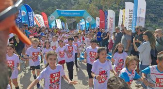 Babadağ Ultra Maratonu'nda 23 Nisan Çocuk Koşusu Renkli Anlara Sahne Oldu