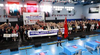 Halk Oyunları Şampiyonası Buldan'da renkli görüntülere sahne oldu