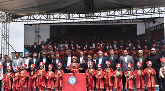 Minik mehteranlar Şahinbey Er Meydanı’nda alkış topladı