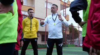 Sokaklardan sahalara uzanan başarı hikayesi: Memurluğu bırakıp hayalindeki kulübü kurdu