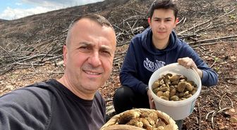 Baba ve oğlunun yüzünü güldüren mantar avı