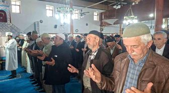 Emet'teki geneleksel yağmur duası yeterli yağış sebebi ile bu yıl şükür duası oldu