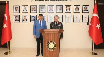 Orgeneral Selçuk Bayraktaroğlu, Katar'ın başkenti Doha'ya resmi ziyaret gerçekleştirdi