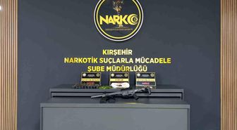 İkamete operasyon: Uyuşturucu ve silah ele geçirildi