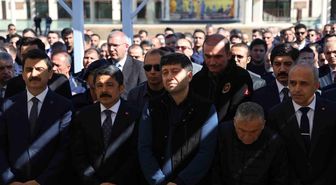 Kırşehir'de boğazına çilek kaçan 2,5 yaşındaki çocuk hayatını kaybetti