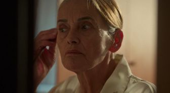 Nur Sürer kaç yaşında, Nur Sürer kimdir?