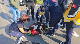 Sağlık personelinin kullandığı araç öğrenciye çarptı: 1 yaralı