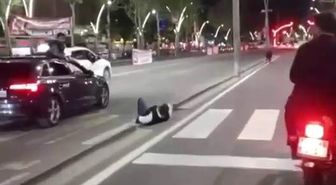 Batman'da domuz dehşeti: Yayaya çarpıp yaraladı, trafiğin altını üstüne getirdi