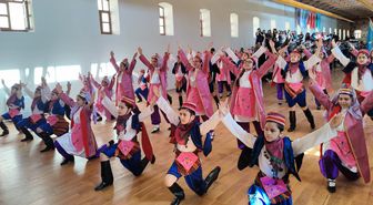 İstanbul'da 'Türk Dünyası Çocuk Oyunları Şenliği' düzenlendi