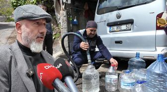 Görüntü İstanbul'un göbeğinden: 4 gündür su yok, bidonlarla kuyruğa girdiler
