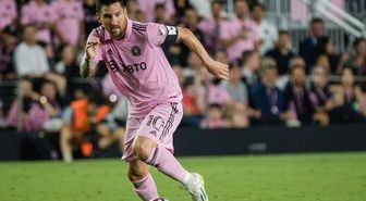 Lionel Messi, 3-0 öne geçtiği maçta kabusu yaşadı