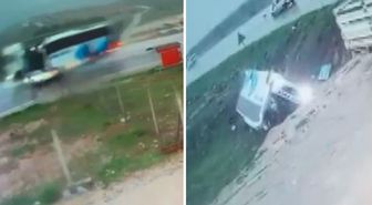 Malatya'da 4 kişinin hayatını kaybettiği otobüs kazası kamerada