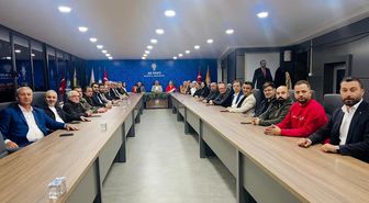 AK Parti'de Haftalık İl Yönetim Kurulu Toplantısı yapıldı
