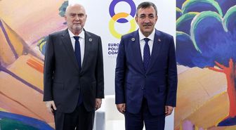 Cumhurbaşkanı Yardımcısı Yılmaz, Norveç Başbakanı Store ile görüştü