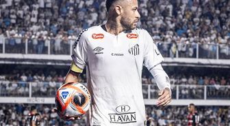 Neymar, Robinho'nun oğlu olan takım arkadaşına tokat attı
