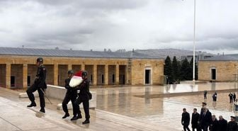 Rusya'nın Ankara Büyükelçisi Vershinin'den Anıtkabir'e ziyaret