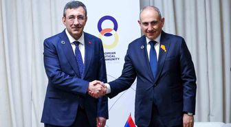 Yılmaz: 'Ermenistan ile Ani Köprüsü'nün ortak restorasyonu konusunda anlaşma imzalandı'