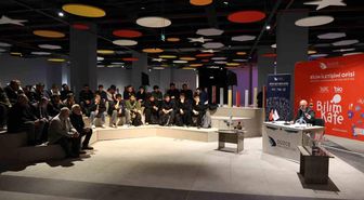 Rektör Sözbir Bilim Kafede uydu teknolojilerindeki milli vizyonu anlattı