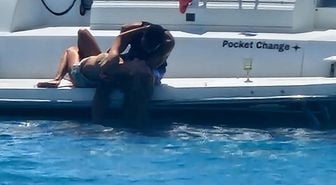 Sevgili yaptığına bin pişman oldu! Olay adam için tam 10 milyon oy topladılar