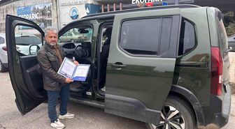 Sıfır aldığı aracı ekspertizde boyalı çıktı, yetkili servis iki farklı rapor verdi