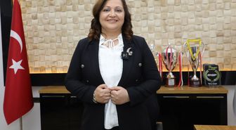 Burcu Köksal, AK Parti'ye mi geçiyor? Gelen son açıklama tartışmaları daha da alevlendirdi