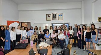 Aydın'da öğretmenlere yapay zeka destekli eğitim atölyesi