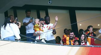 Dries Mertens ve ailesi yuvaya döndü