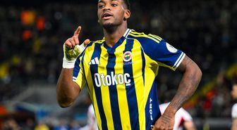 Jhon Duran'dan Fenerbahçe taraftarını çıldırtan hareket