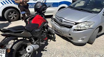 Kastamonu'da motosiklet ile otomobil çarpıştı: 2 yaralı