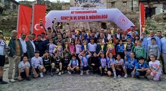 Akhisarlı pedallar Afyon'da zirve yaptı