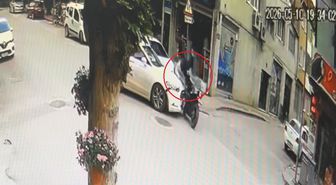 İnegöl'de Motosiklet ile Otomobil Çarpıştı: 1 Yaralı